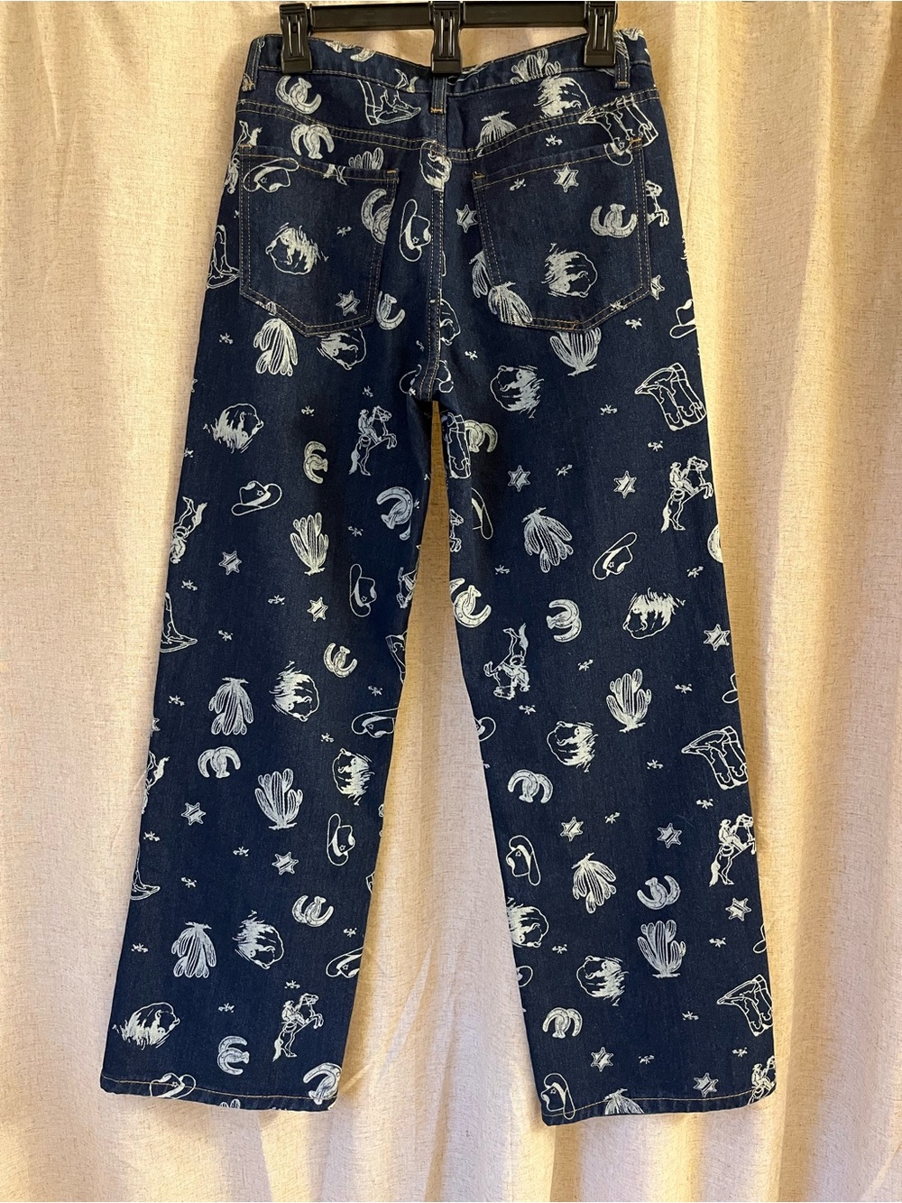 NWT Cali 1850 Western Cowboy Print Straight Leg Women’s 7 Jeans Dark Wash - Picture 4 of 4